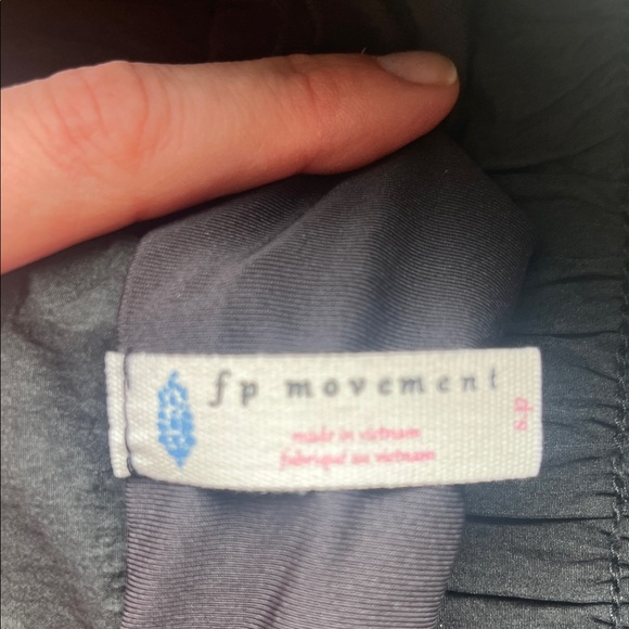 Free People Movement Black The Way Home Short SZ small Activewear Run Train Gym - Picture 7 of 10